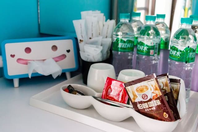 KeyInn Space-Triple Room with Balcony-7