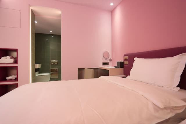 汎特希公寓 | 市區x時尚簡約 | 全景落地採光-商務雙人房(無窗)-10