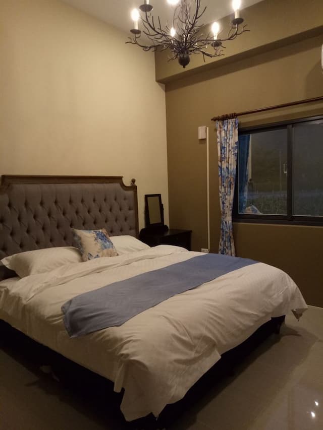 Lotus Guest House-Modern 1-2