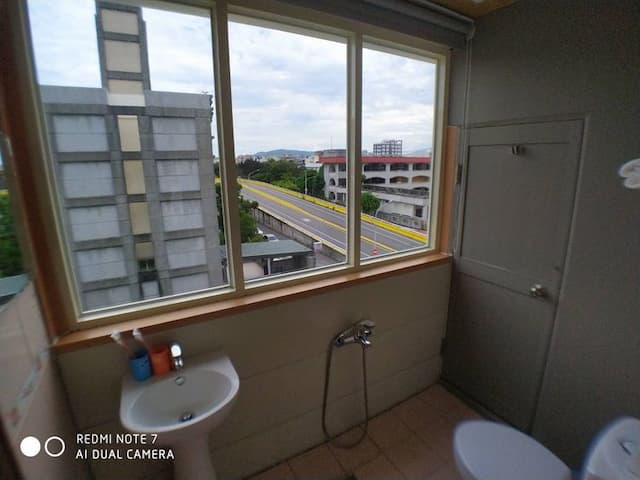 玖拾捌民宿｜可選購18-20人花蓮包棟｜近花蓮火車站-7A 空中庭園雙人房-7