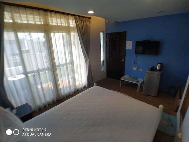 玖拾捌民宿｜可選購18-20人花蓮包棟｜近花蓮火車站-7A 空中庭園雙人房-3