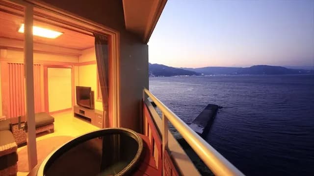 [Room open-air] The magnificent view of Sagami Nada that spreads out below you is monopolized.