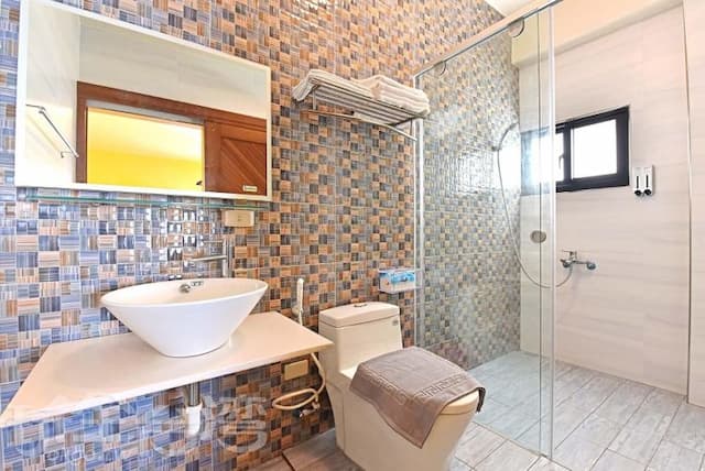 Lai seaside bed and breakfast-Ocaen view room l Seaview Quadruple Room-8