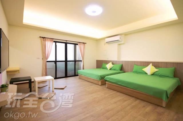 Wuhu An Zhi Zhai-Spring plowing-2