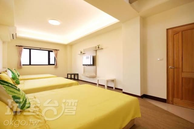 Wuhu An Zhi Zhai-Xia Yan-2