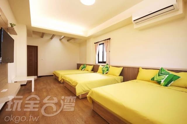 Wuhu An Zhi Zhai-Xia Yan-4