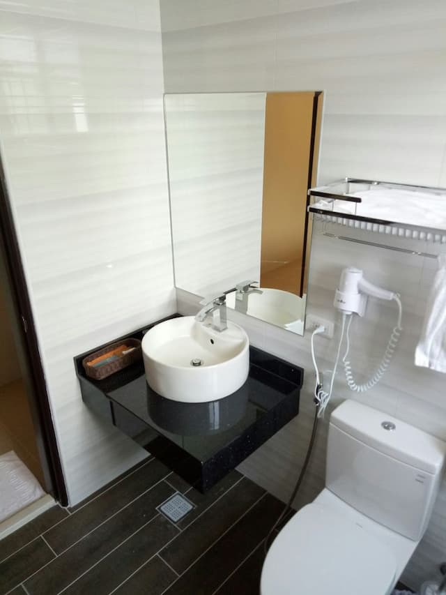 Lotus Guest House-Modern 2-5