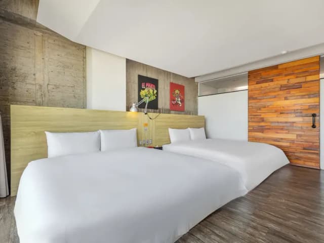 EL PUERTO-Superior Quadruple Room ,Sea View-4