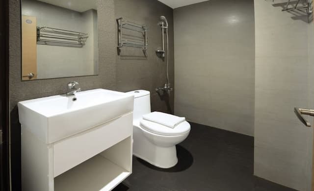 IN99 HOTEL-無窗精緻雙人房（二小床/一大床）-3