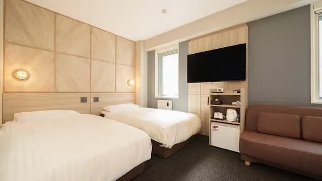 Super Hotel Hida Takayama-Standard Triple Room-1