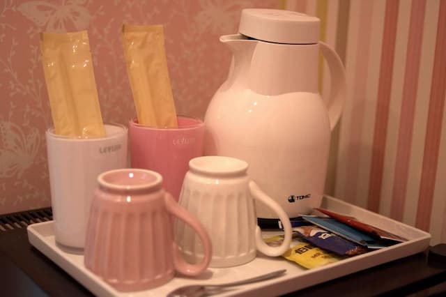 宜蘭羅東夜市迷彩民宿-粉雙人房-6