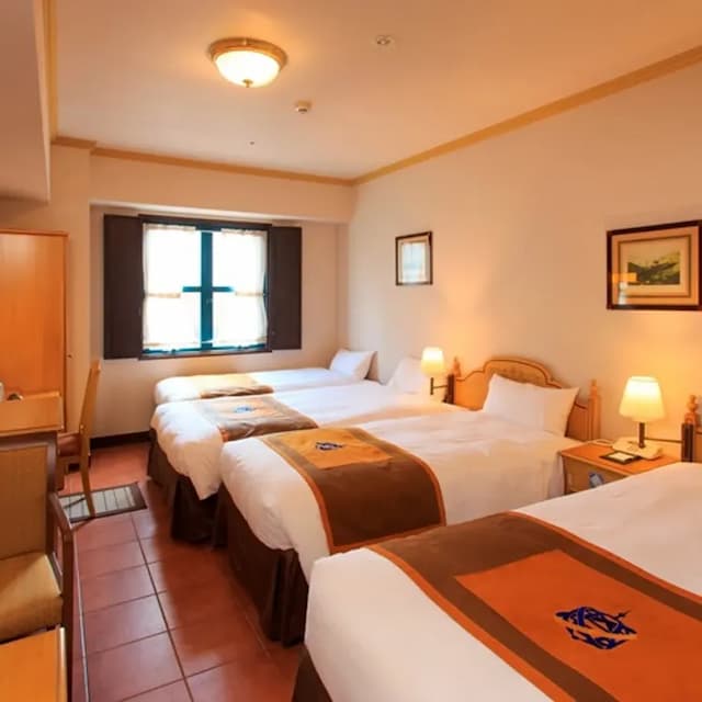 長崎蒙特利飯店｜大浦海岸通站步行2分/荷蘭坡步行5分/大浦天主堂步行10分-Standard Quad Room-1