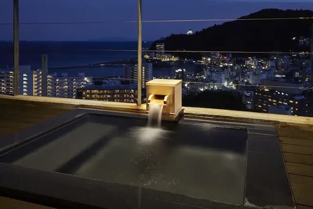 熱海溫泉 Relax Resort飯店｜熱海站開車5分-離館 景觀雙人房:附露天浴池【不挑房】-1