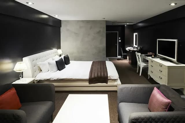 熱海溫泉 Relax Resort飯店｜熱海站開車5分-現代雙人房【不挑房】-2