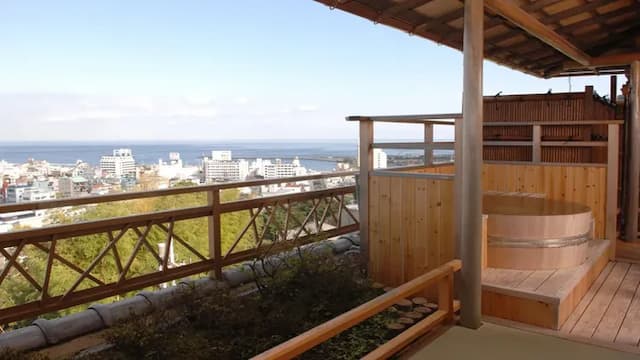 Japanese-style room 12.5 tatami mats to Tsukimidai terrace [Open-air bath with free-flowing hot spring] *This is an image