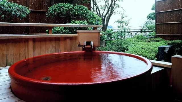 10-tatami mat Japanese-style room + Tsukimidai terrace [Open-air bath flowing directly from the source] / Guest room open-air *This is an image