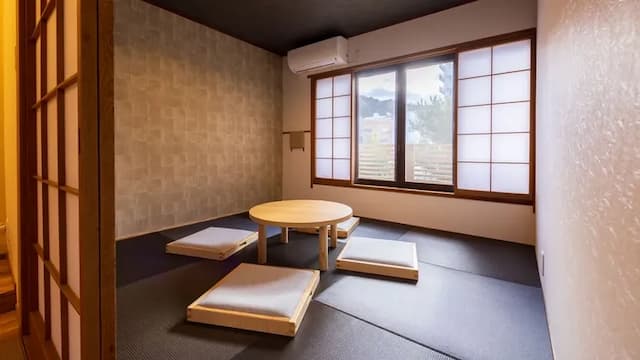 Japanese-style room 12 tatami twin + bed