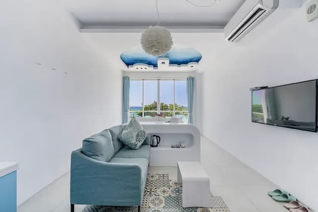 Cat at Greece-Deluxe Double Room with Sea View and Balcony-3