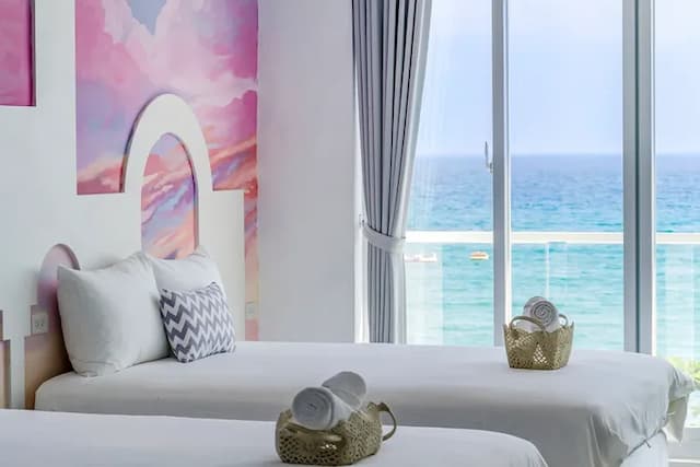 Cat at Greece-Quadruple Room with Sea View and Balcony-9