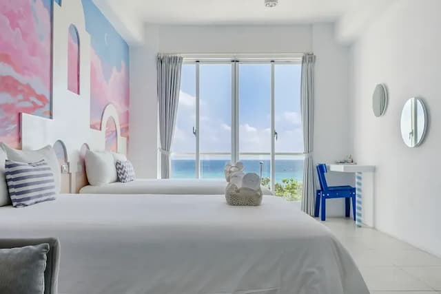 Cat at Greece-Quadruple Room with Sea View and Balcony-8