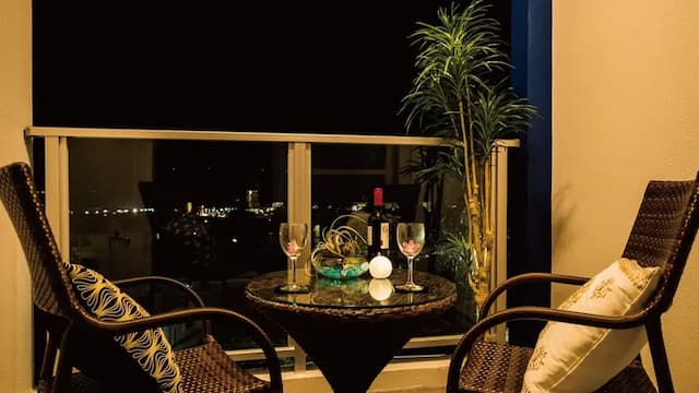 Wing Deluxe Twin & Sky Deluxe Twin/1LDK