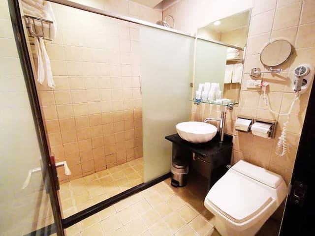 長鴻精品旅館-雅緻三人房-4