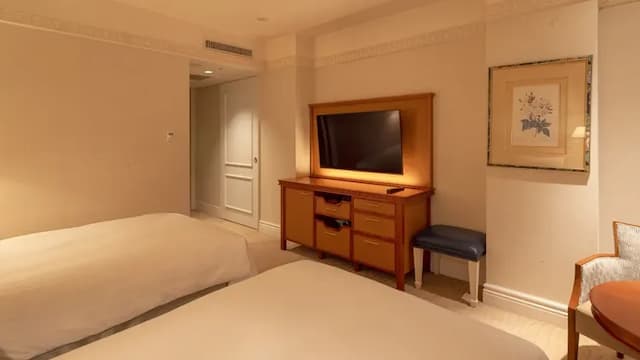 The Global View Nagasaki (formerly The Hotel Nagasaki BW Premier Collection)-Main Building Standard City View Twin Room Upper Floor-3