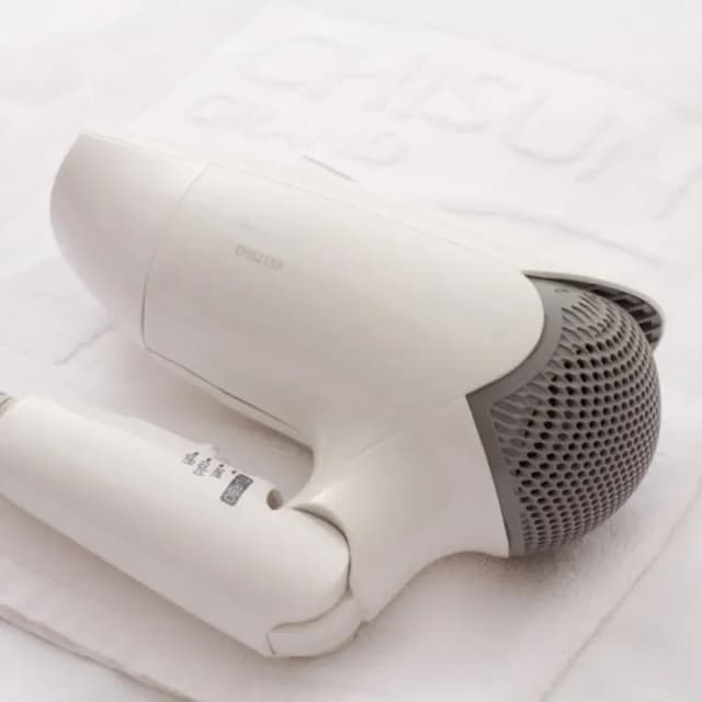 Hairdryer