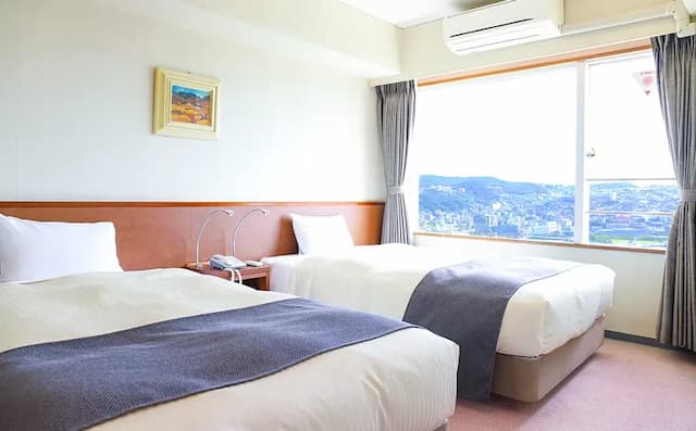大江戸温泉物語 長崎ホテル清風-【最上階&夜景確約】 DX（デラックス） 和洋室[洋室ツイン+和室7.5畳+リビング]-4