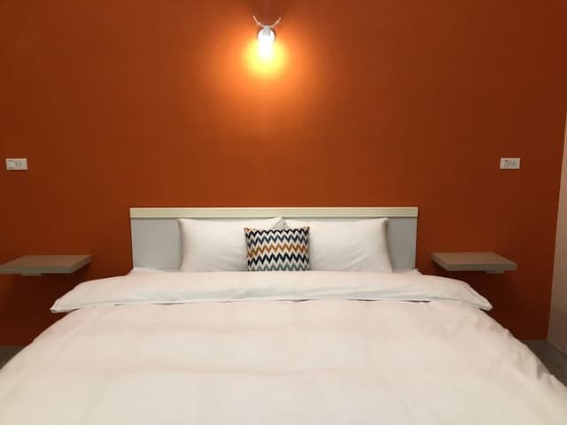 Peninsula-Double Room-1