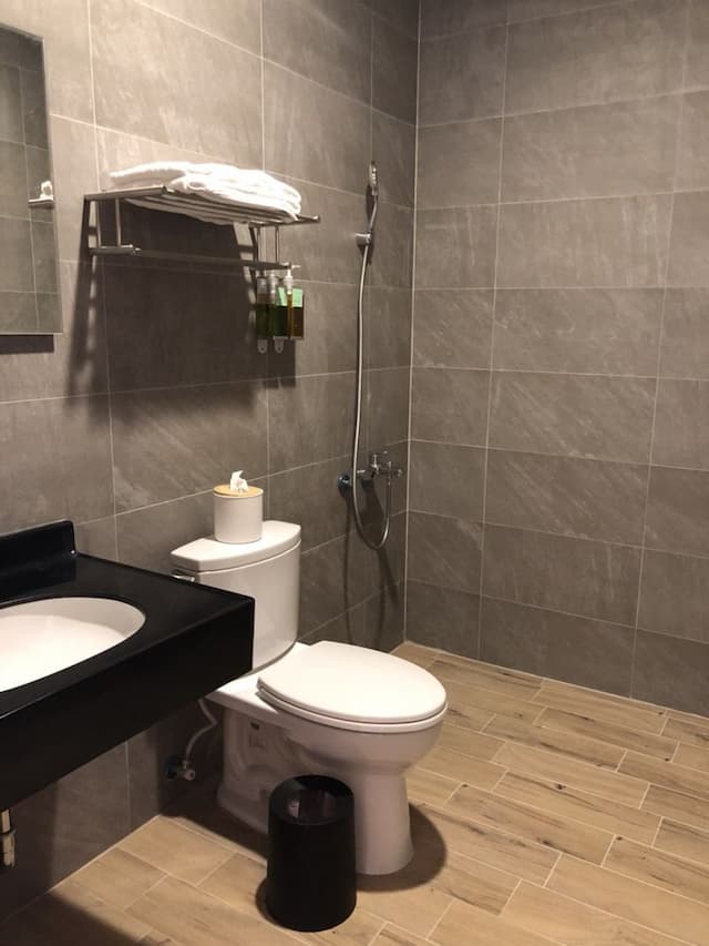 Peninsula-Double Room-3