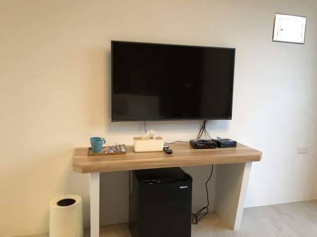 Peninsula-Hot forest double room-2