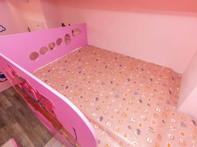 掬月童心親子民宿-Pink Bubble Slide Quadruple Room (Extra Bed Available)-7