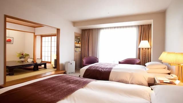 Japanese and Western room (56 square meters)