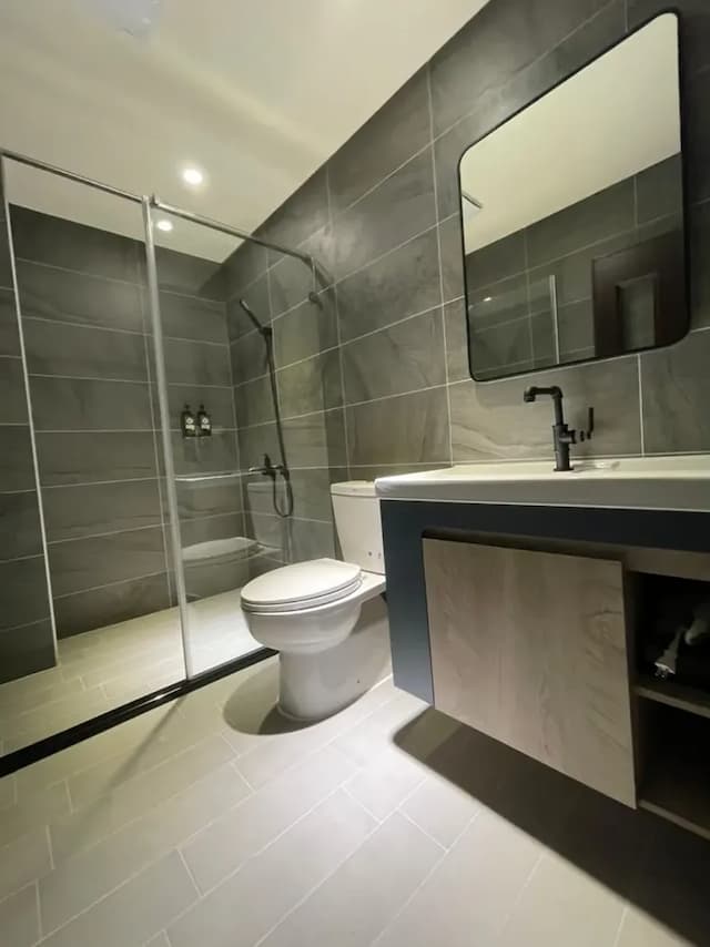 Longlang Homestay-Deluxe Quadruple Room-7