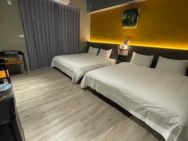 Longlang Homestay-Deluxe Quadruple Room-4