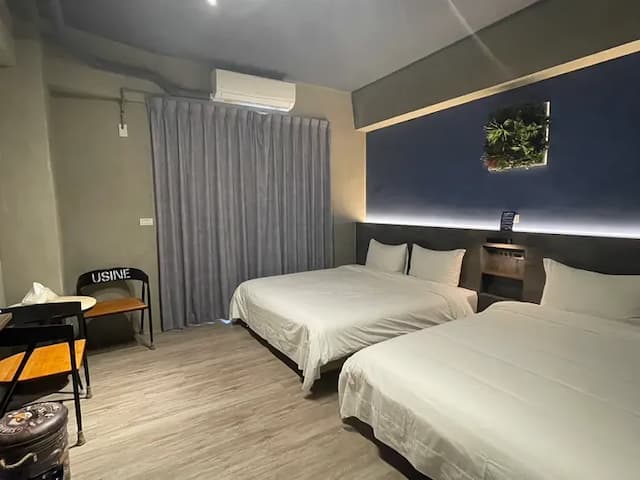 Longlang Homestay-Deluxe Quadruple Room-2