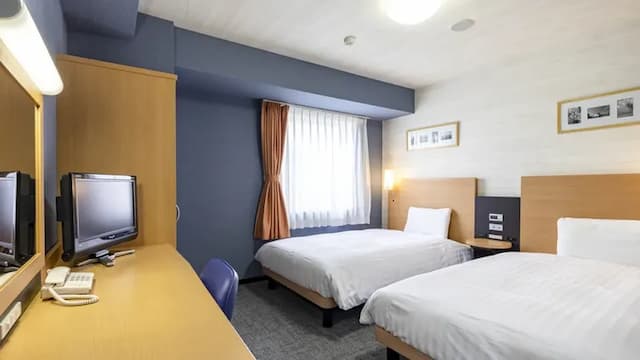 康福飯店 新潟站前｜新潟站步行3分-經濟雙床房【不挑房】-1