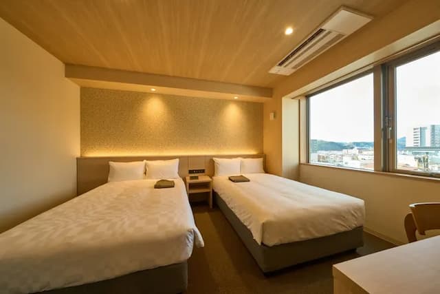 禮品高山飯店-高級雙床房-1