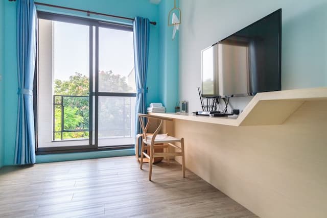 異宿風巢景觀旅店｜可10人包棟｜-高級雙人房-附陽台-202-1