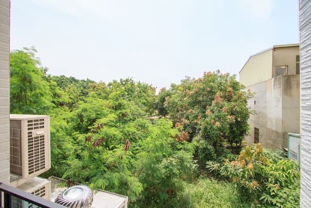 異宿風巢景觀旅店｜可10人包棟｜-高級雙人房-附陽台-202-5