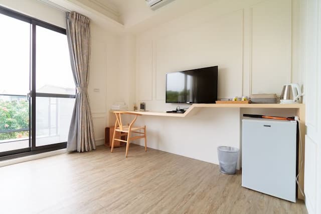 異宿風巢景觀旅店｜可10人包棟｜-園景雙人房-附陽台-302-5