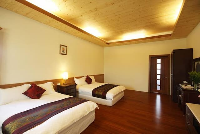 Countryside B&B-Four Seasons Room-2