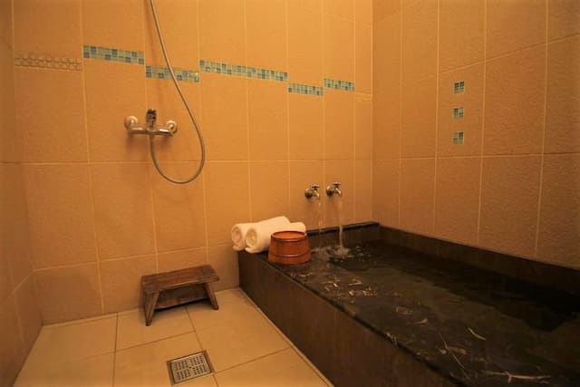 Countryside B&B-Four Seasons Room-8