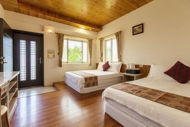 Countryside B&B-Gentleman Twin Room-1