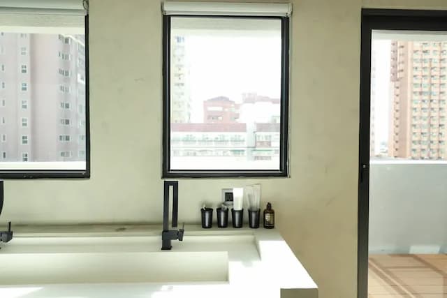 Hotel Initial-Tainan-Deluxe Quadruple Room with Bathtub-7