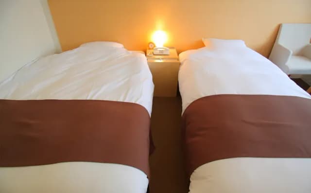 飛驒高山Alpina溫泉飯店｜高山站徒歩3分/高山陣屋徒歩5分-家庭雙床房【不挑房】-2