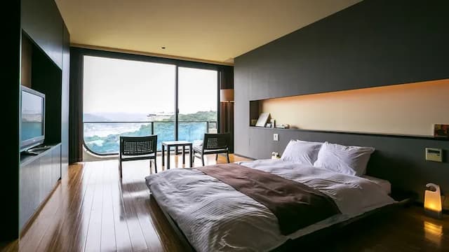 [Premier Suite] This is a one-room limited room where you can enjoy the view of Nagasaki.