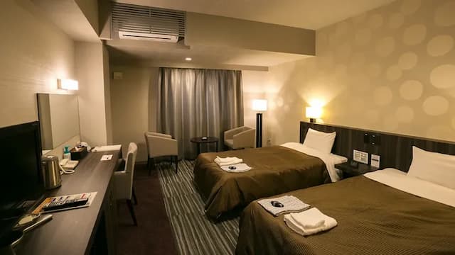 [Main building standard twin] Renovated in August 2017; there are mountain-side rooms and port-side rooms.