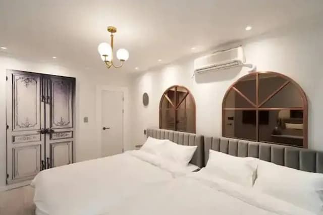 雲弘大旅居｜近弘大入口站 京義線林蔭道-Room 1-1